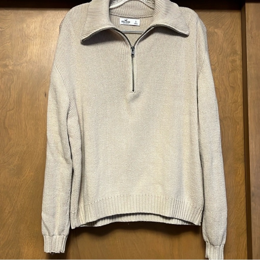 Hollister Beige Knit Quarter-Zip Pullover